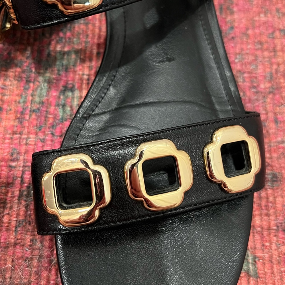 LARROUDE Milan Flat Leather Sandal - Picture 4 of 10